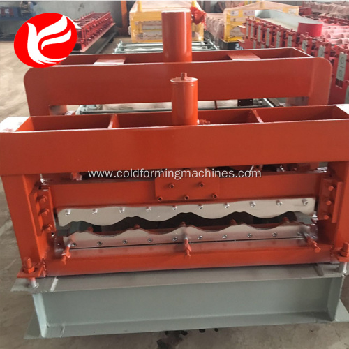 Hydraulic glazed tile roof panel steel rolling machine